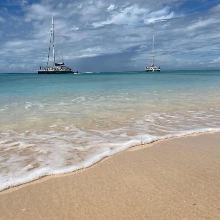 Nautilus Ocean Suites บริดจ์ทาวน์ ภายนอก รูปภาพ